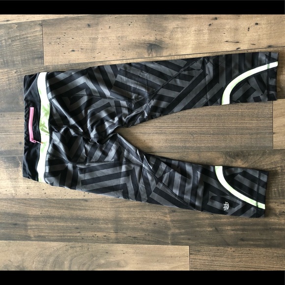 Seawheeze 2014 Run Inspire Crop - Picture 4 of 4